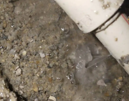 苏尼特右测漏水电话号码